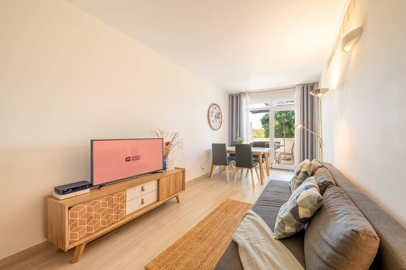 Appartement entier, Appartement de vacances pour 4 personnes avec terrasse in Praia Tróia Mar, Carvalhal