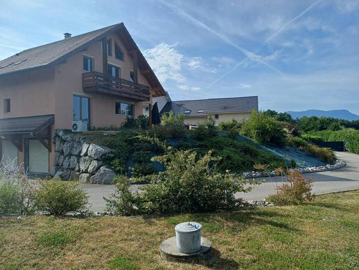 Location de vacances pour 8 personnes, avec piscine ainsi que jardin et vue à Chainaz-les-Frasses - 3