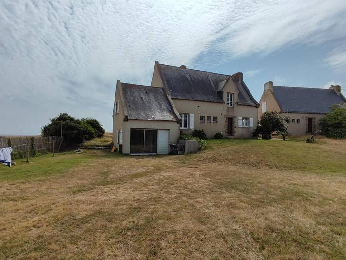 Location de vacances pour 9 personnes, avec terrasse et jardin dans Plage de la Govelle - 3