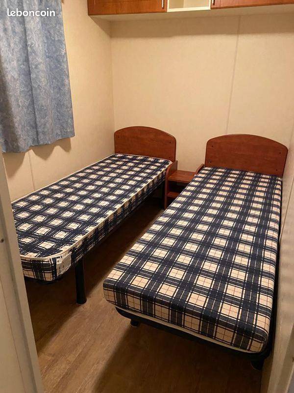 Location de vacances pour 4 personnes, avec Terrasse ainsi que Jardin et Vue dans Bures Les Monts - 4