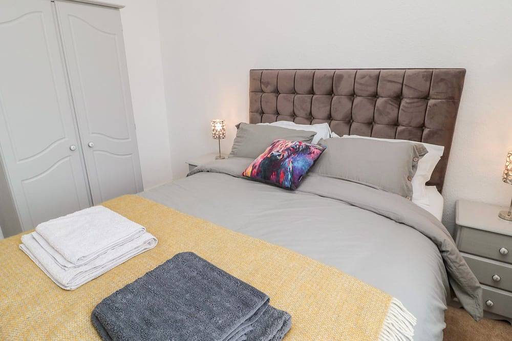 Islestone, 1 Temperance Terrace, pet friendly in Berwick-Upon-Tweed in Berwick-upon-Tweed, Northumberland Coast