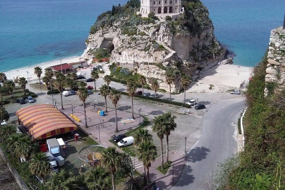 Appartamento intero, Tropea two-room apartment at the Tondo in Tropea, Provincia di Vibo Valentia