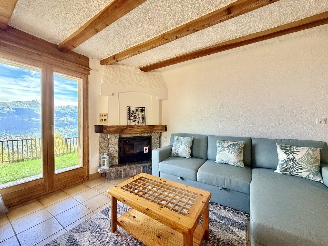 Ganze Wohnung, Chalet Coppex - Garden - 5 pers in Veysonnaz, Walliser Alpen