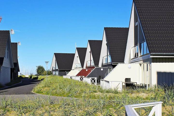 Ferienhaus für 4 Personen, mit Sauna und Balkon an der Kieler Bucht