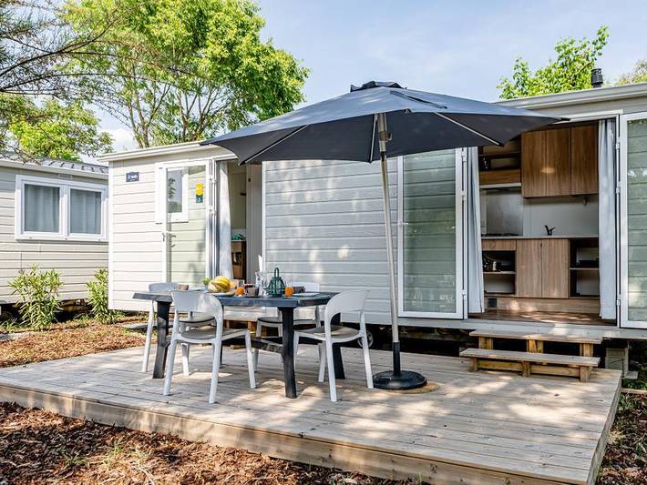 Camping pour 4 personnes, avec bassin pour enfant à Soulac-sur-Mer - 2