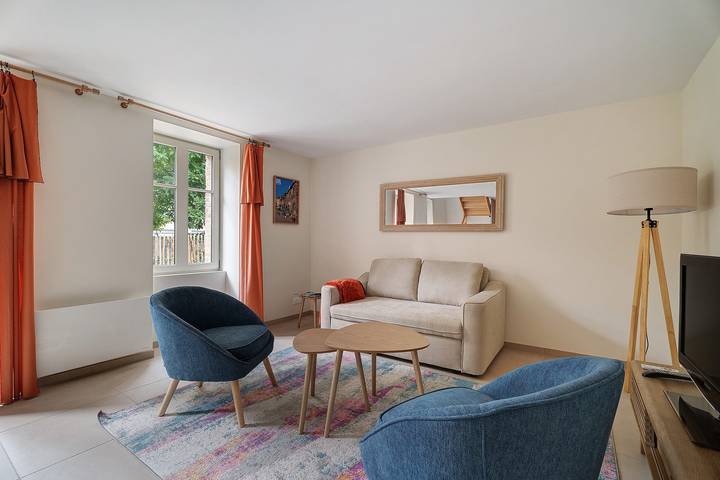 Casa «La Maison De Deminiac» con terraza privada, jardín compartido y Wi-Fi in Dol-de-Bretagne, Región de Saint-Malo