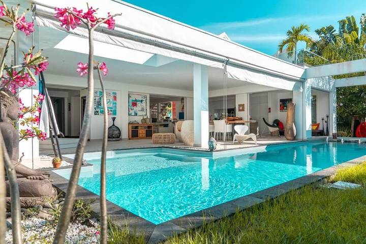 Chalet para 6 personas, con jardín y piscina - 1