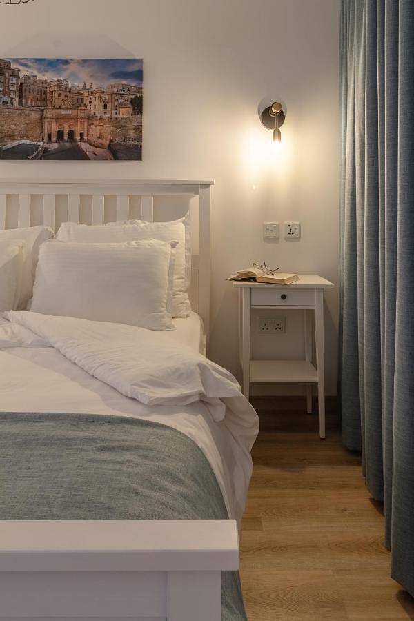 Alojamiento y desayuno para 2 personas, con terraza en Malta