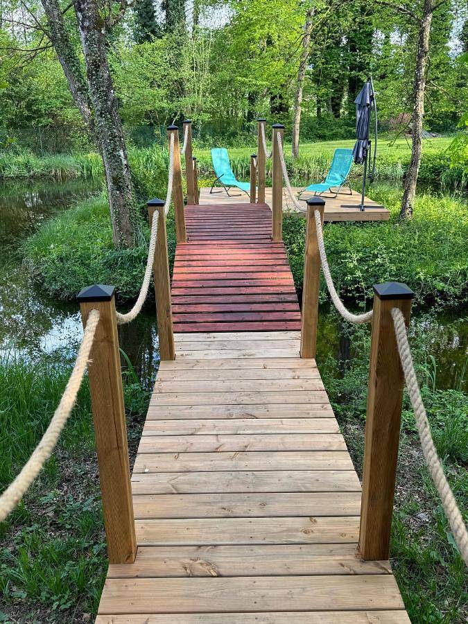 Camping pour 2 personnes, avec terrasse et jardin ainsi que vue et vue sur le lac, animaux acceptés dans le Vercors - 3