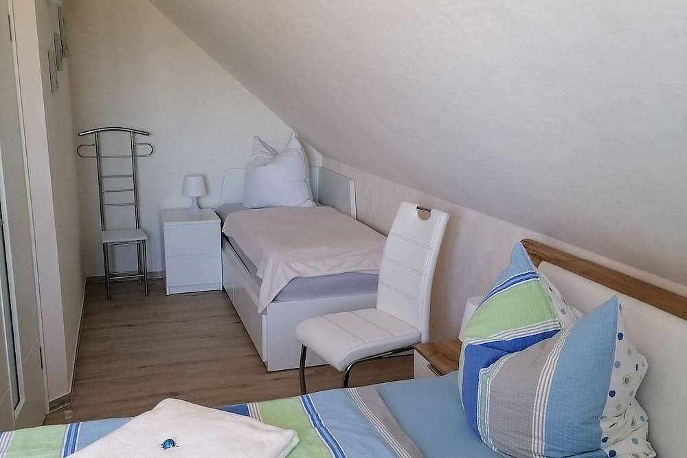 Ganze Wohnung, Moderne 70 m² Ferienwohnung mit Dachterrasse Grömitz / Brenkenhagen in Brenkenhagen, Grömitz