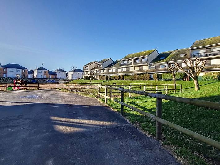 Gîte pour 8 personnes dans Centre Equestre (Courseulles-sur-Mer)