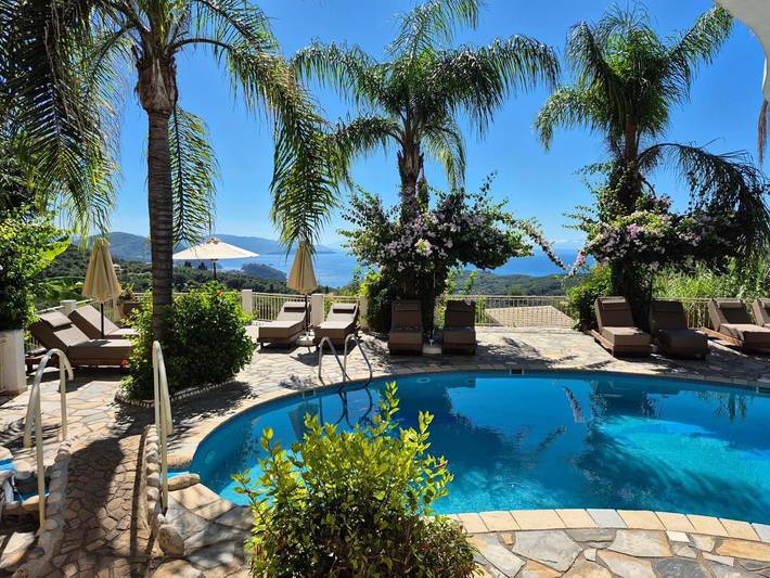 Apartment for 3 people, with garden and children pool as well as view and pool in Parga