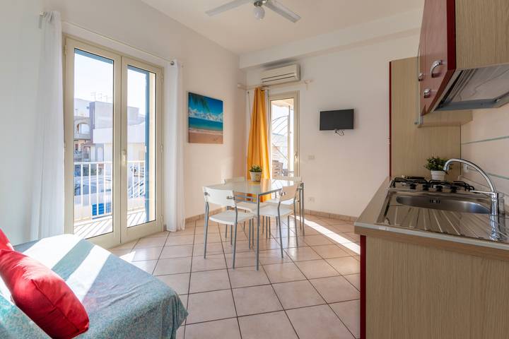 Gîte pour 2 personnes, avec balcon, animaux acceptés à Marina di Ragusa - 3