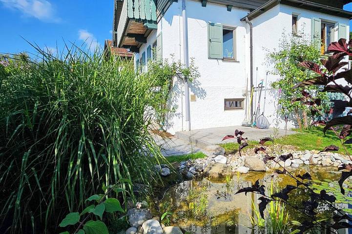 Ferienhaus für 4 Personen, mit Balkon und Garten