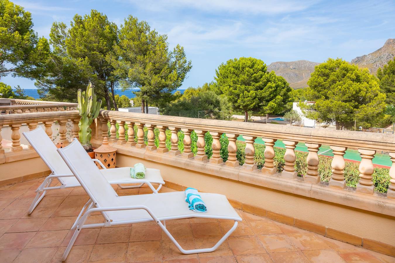 Ferienhaus Garballo mit Garten, Terrasse, A/C und Gemeinschafts-Pool in Betlem, Artà