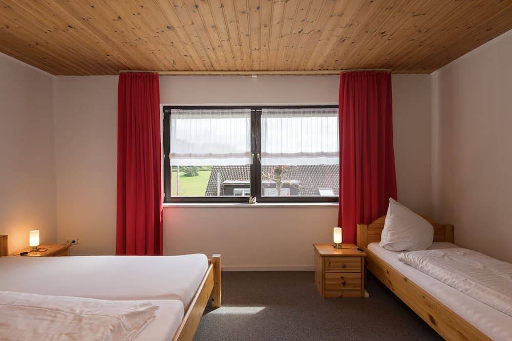 Ganze Wohnung, Eifelnatur (Haus 2) in Immerath, Vulkaneifel