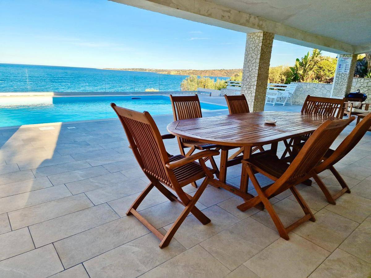 Villa Daniela - Villa con piscina privata e discesa a mare tra Catania e Siracusa in Costa Saracena, Augusta (Gemeinde)