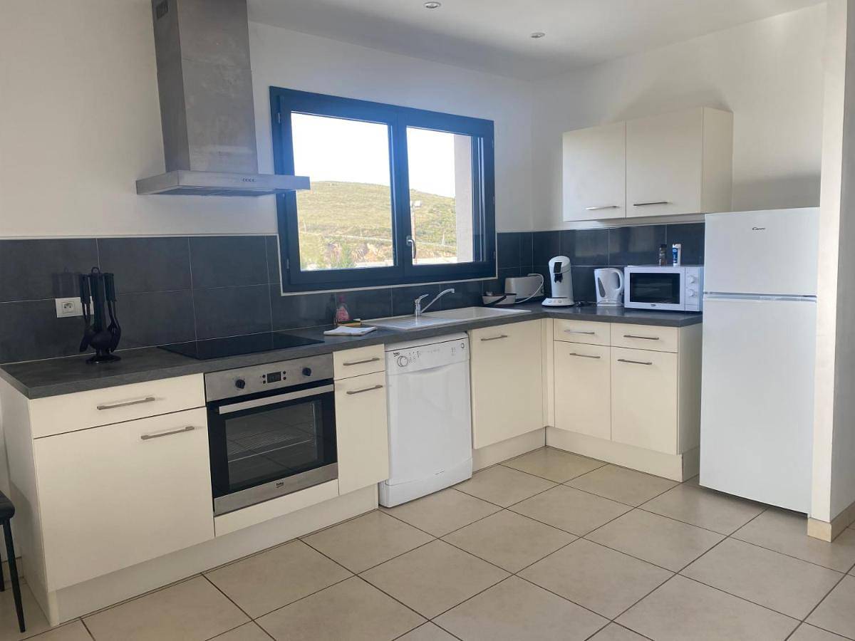 Appartement entier, Appartement tout confort au milieu de la Margeride in Châteauneuf-de-Randon, Région de Mende