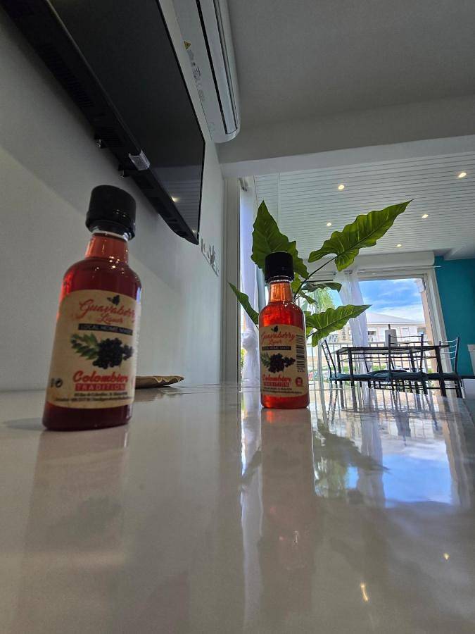 Gîte pour 4 personnes, avec jardin et piscine dans Nettlé Bay - 3