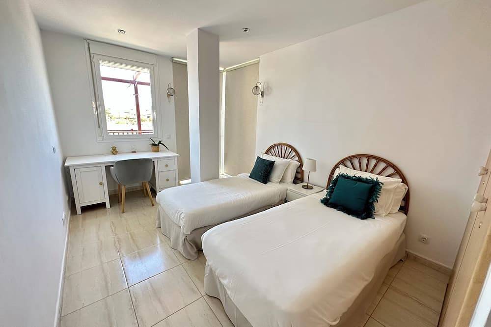 Entire apartment, Amarilla Golf Suite Vv Canary Ocean Homes in Amarilla Golf, San Miguel de Abona