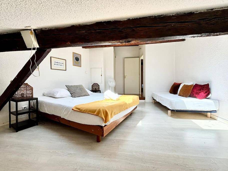Appartement entier, Appartement Spacieux et Lumineux Proche Valence in Saint-Péray, Région de Tournon-sur-Rhône