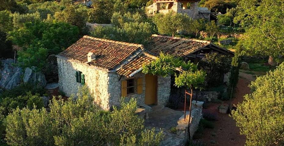Ferienhaus für 3 Personen, mit Garten in Trpanj