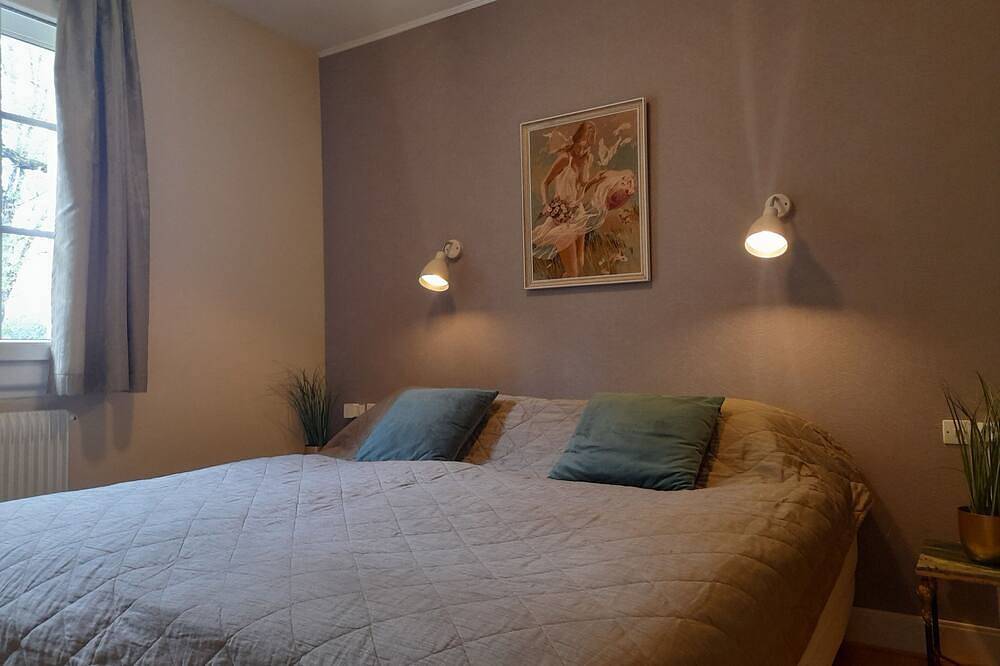 Charming 2-bedroom house in nice Soturac with Ac, Wifi in Soturac, Lot