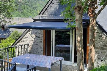 Gîte pour 6 personnes, avec jardin et terrasse à Estarvielle