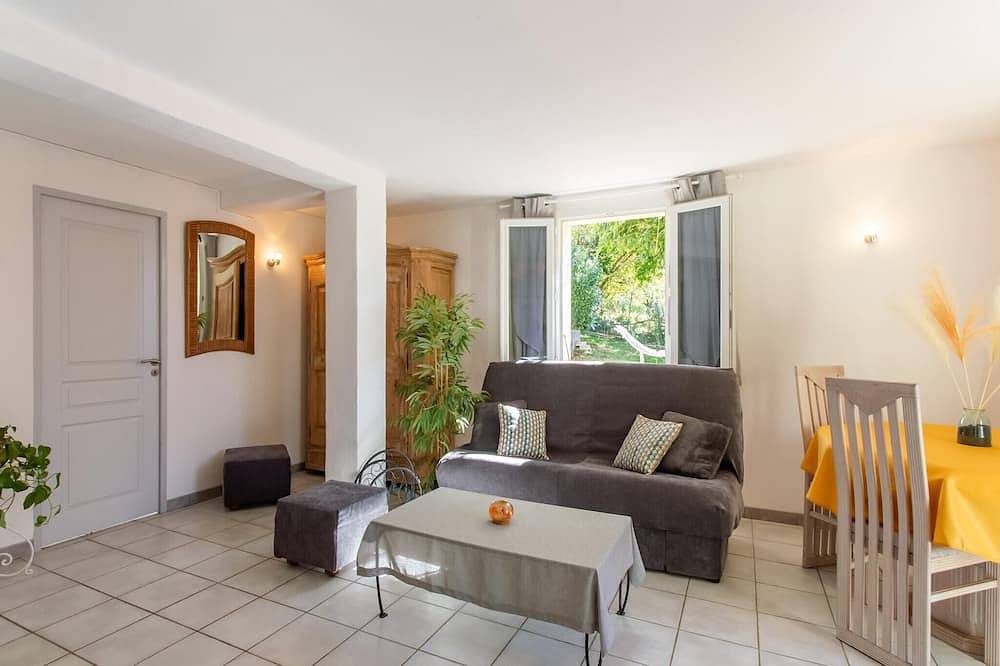 Holiday Home Berre near Monaco Marina in Berre-les-Alpes, Nice region