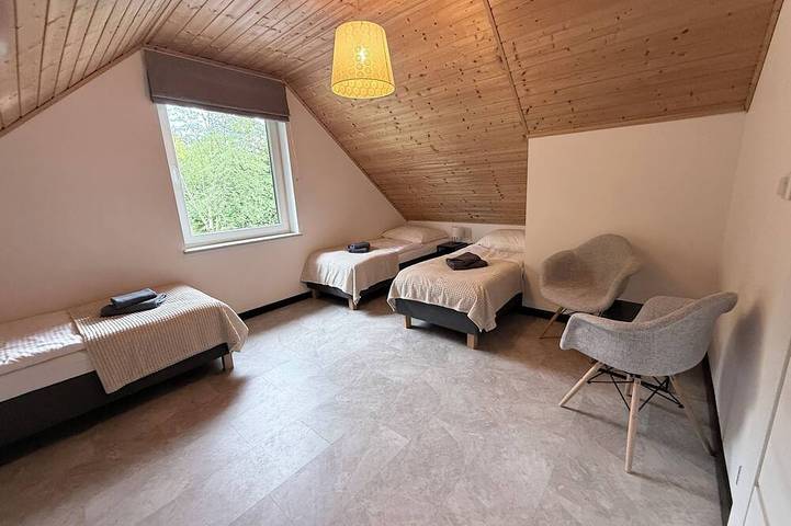 Przystań pod Witoszą – Private Holiday Home with Garden & Covered Terrace in Staniszów, Sudety (Polska)