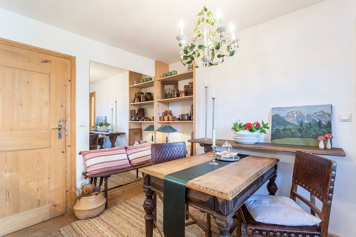 Appartement entier, Appartement 'Ferienappartement 2 - Lockstein' avec vue sur les montagnes, jardin privé et Wi-Fi. in Berchtesgaden, Alpes de Berchtesgaden