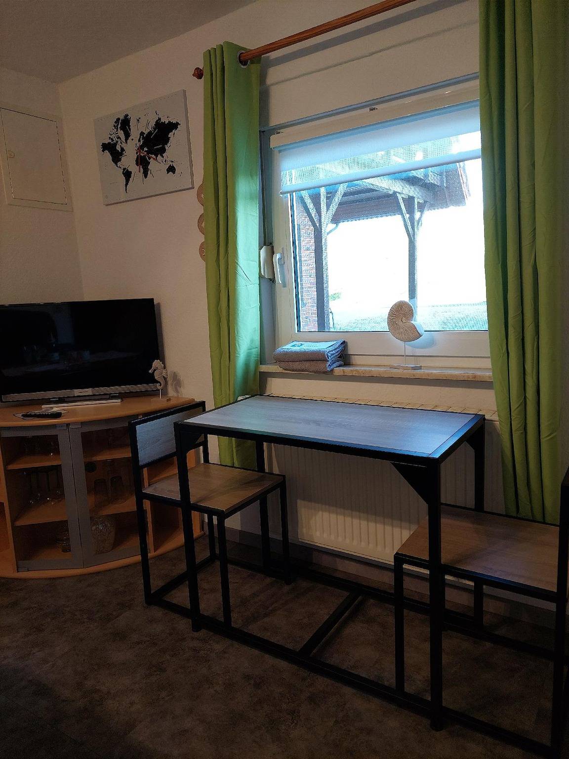 Ganze Ferienwohnung, Ferienwohnung für 2 Personen mit Terrasse in Fedderwardersiel, Butjadingen