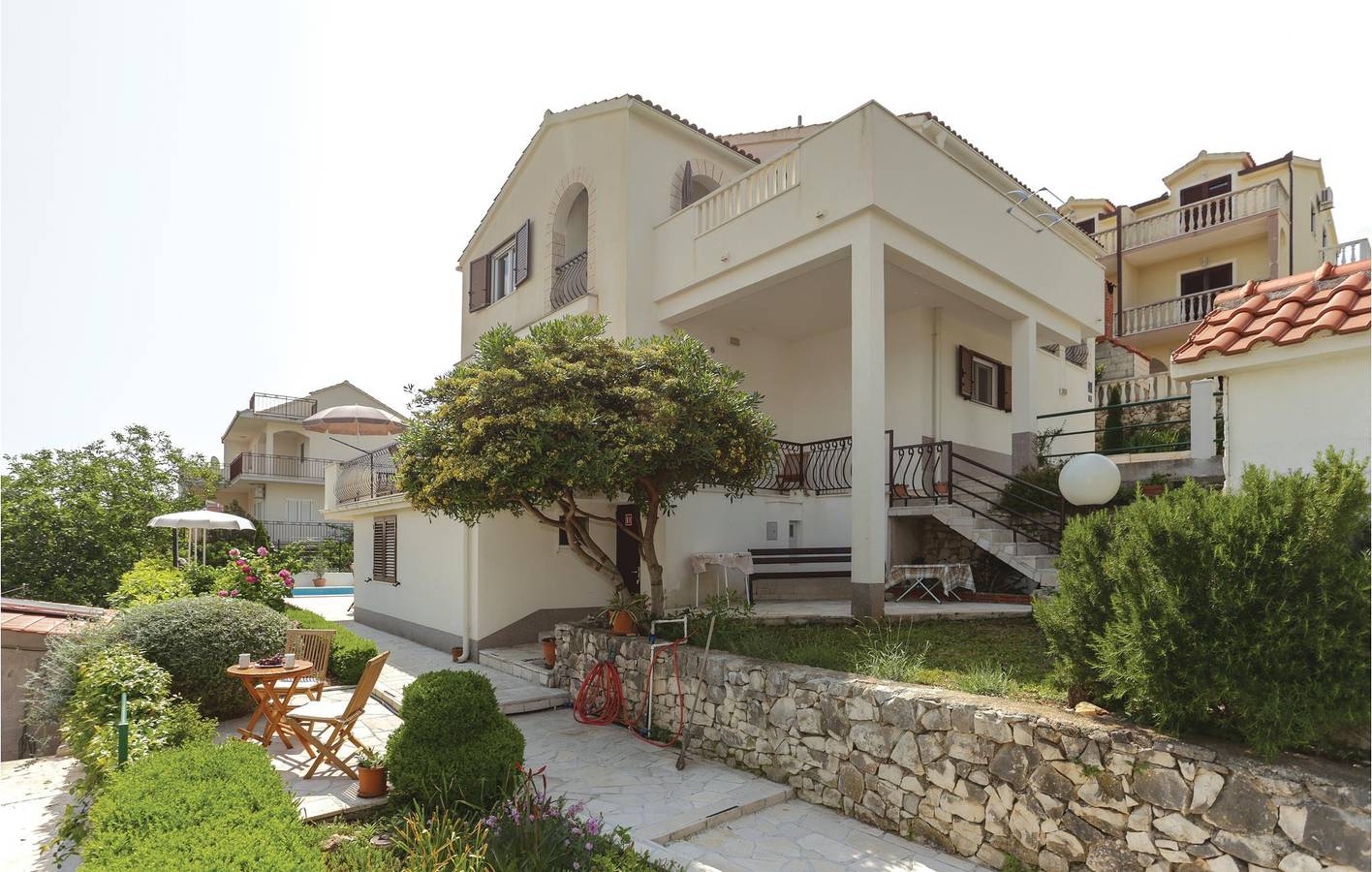 Ferienhaus für 10 Personen mit Terrasse in Okrug Donji, Ciovo