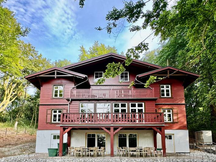 Ferienhaus für 22 Personen, mit Pool und Balkon sowie Sauna, kinderfreundlich in Heringsdorf