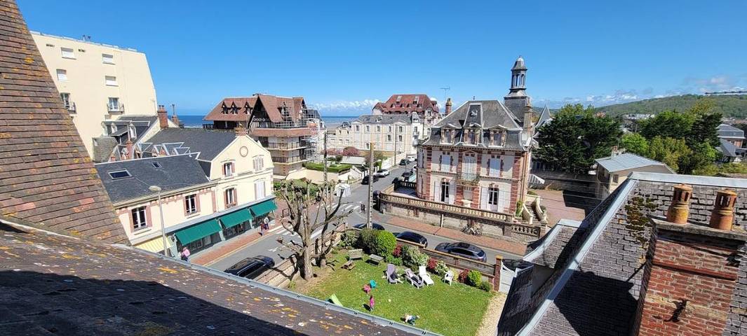 Gîte pour 4 personnes, avec vue dans Grand Casino de Cabourg