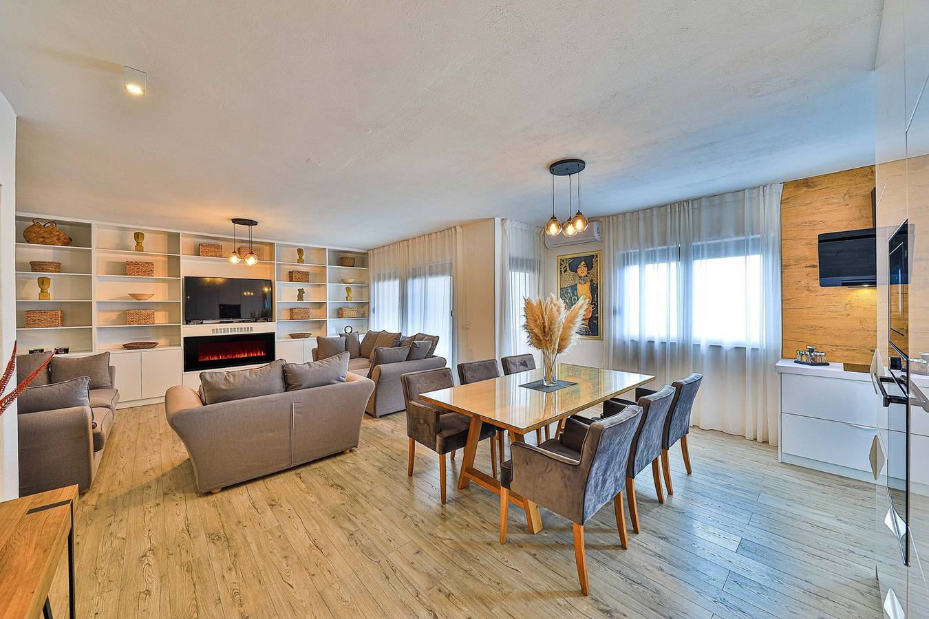 Villa Helios in Kastel Luksic, Kaštela