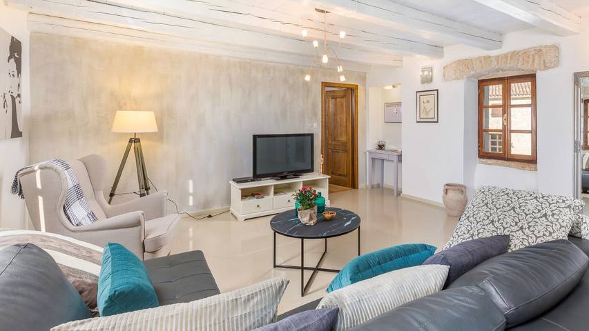 Villa für 14 Personen, mit Garten und Terrasse sowie Whirlpool in Kroatien - 3