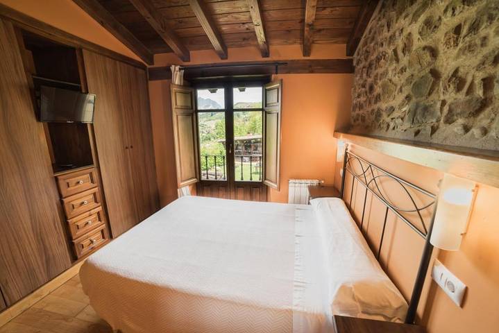 Casa rural para 2 personas, con Terraza además de Jardín y Vistas en Liébana - 2