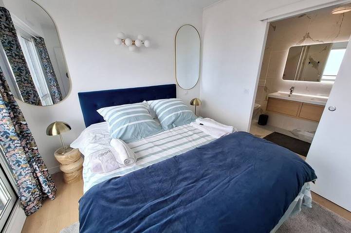 Appartement entier, Front De Mer Exceptionnel  Magnifique Appartement 3* Avec Une  Terrasse Meublee in Agon-Coutainville, Région de Coutances