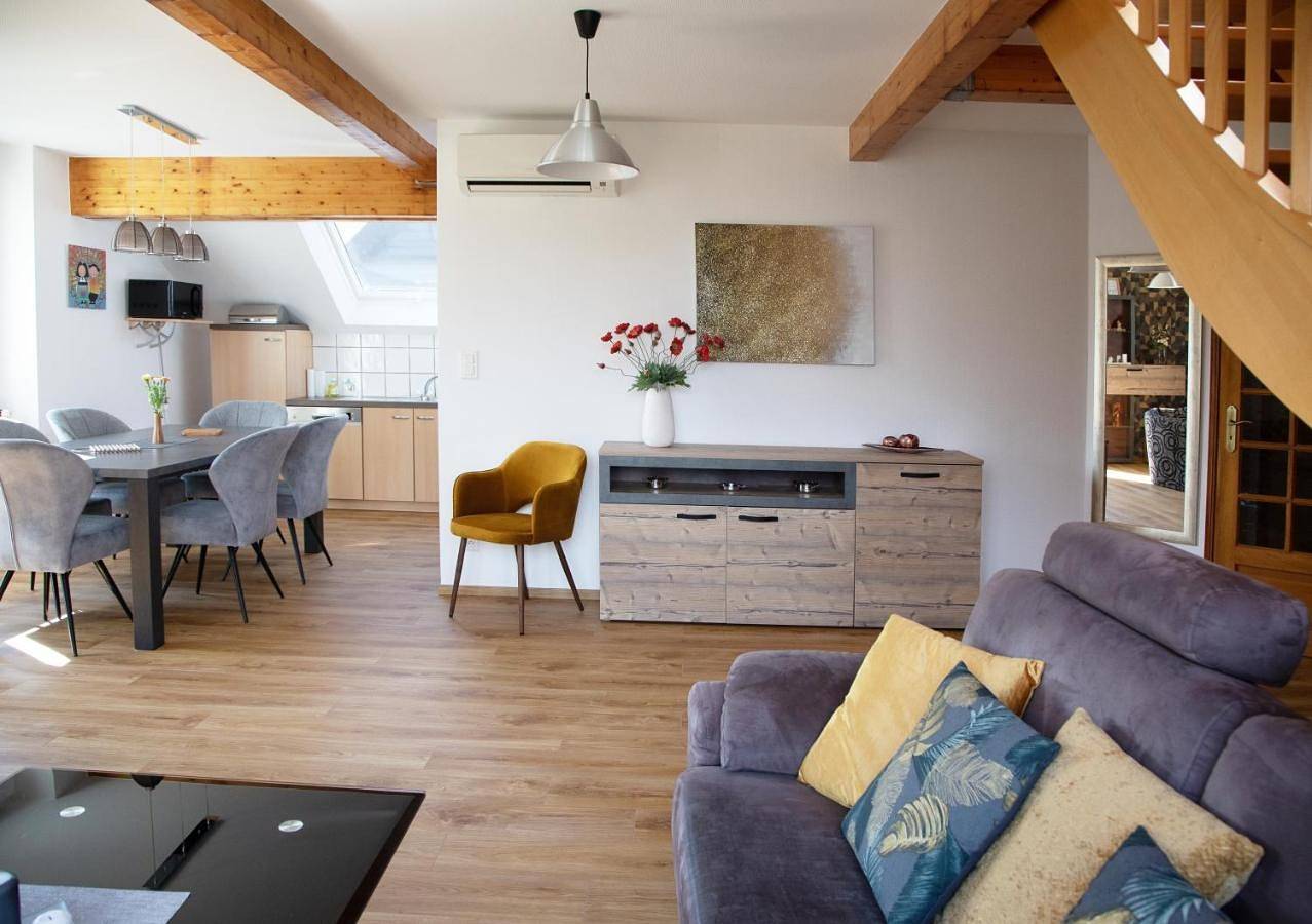 Two-Bedroom Cottage in Mittelwihr, Parc naturel régional des Ballons des Vosges