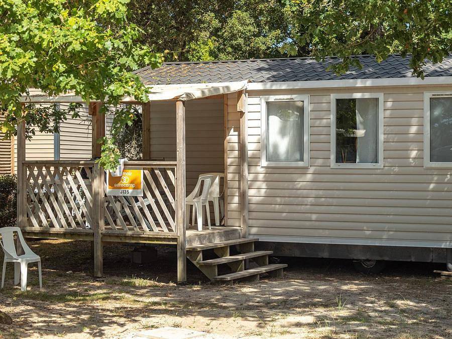 Camping Le Palace - Mobilhome 6 personnes - Mobil-home | Comfort | 3 Ch. | 6 Pers. | Terrasse simple in Soulac-sur-Mer, Région de Lesparre-Médoc