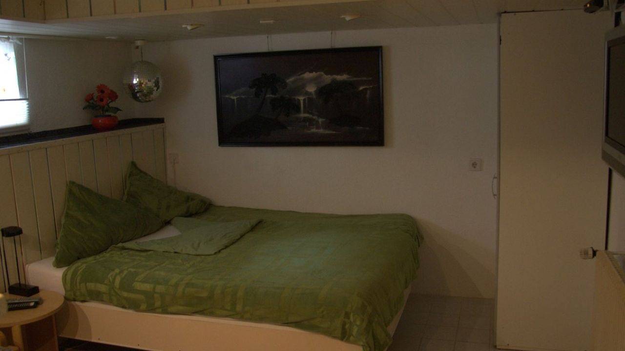 Doppelzimmer für 2 Personen in Weil Am Rhein in Weil am Rhein, Sudschwarzwald