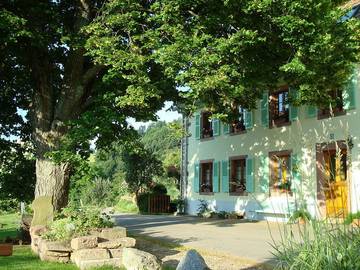 Gîte pour 4 personnes, avec terrasse et jardin à Lapoutroie