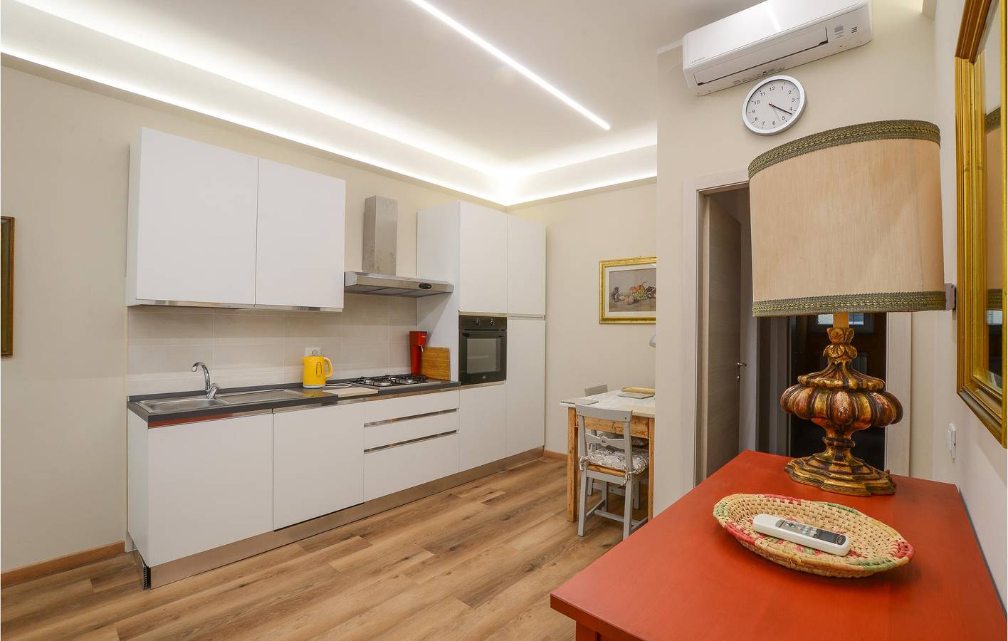Appartamento intero, Accogliente rifugio con servizi moderni, a pochi minuti da Camaiore in Camaiore (Toscana), Riviera Toscana