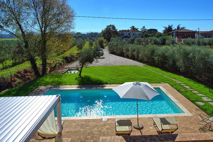 Location de vacances pour 7 personnes, avec balcon et jardin à Tuoro sul Trasimeno - 3