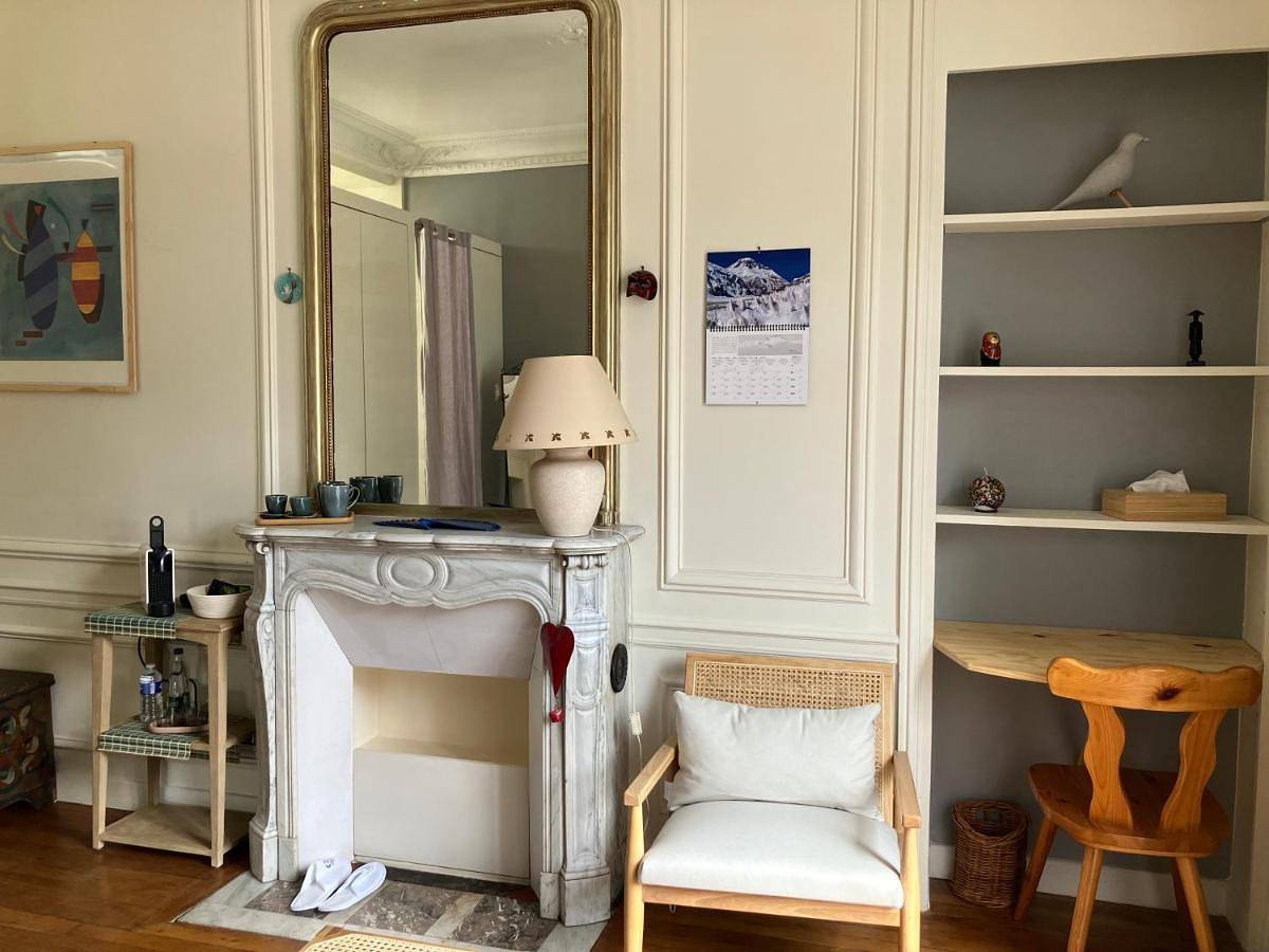 Chambre capitale Saint Lazare in Paris, Ile de France