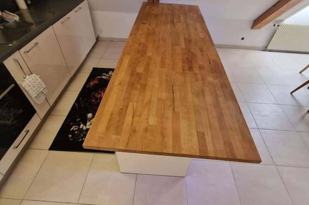 Ganze Wohnung, Loft Winterzeit – Stilvoll entspannen nahe Interlaken & Skigebieten in Spiez, Thunersee