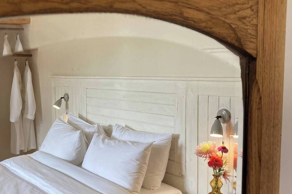 No12 is a unique,boutique B&B 3 in Mansle, Charente