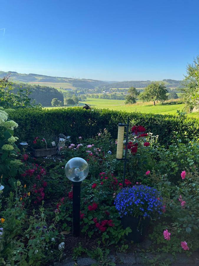 Ferienwohnung fĂŒr 5 Personen, mit Garten und Ausblick, mit Haustier