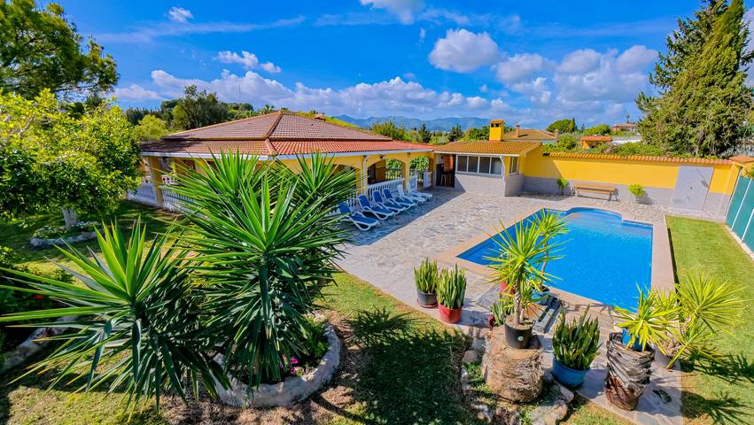 Chalet para 6 personas, con terraza y jardín - 1